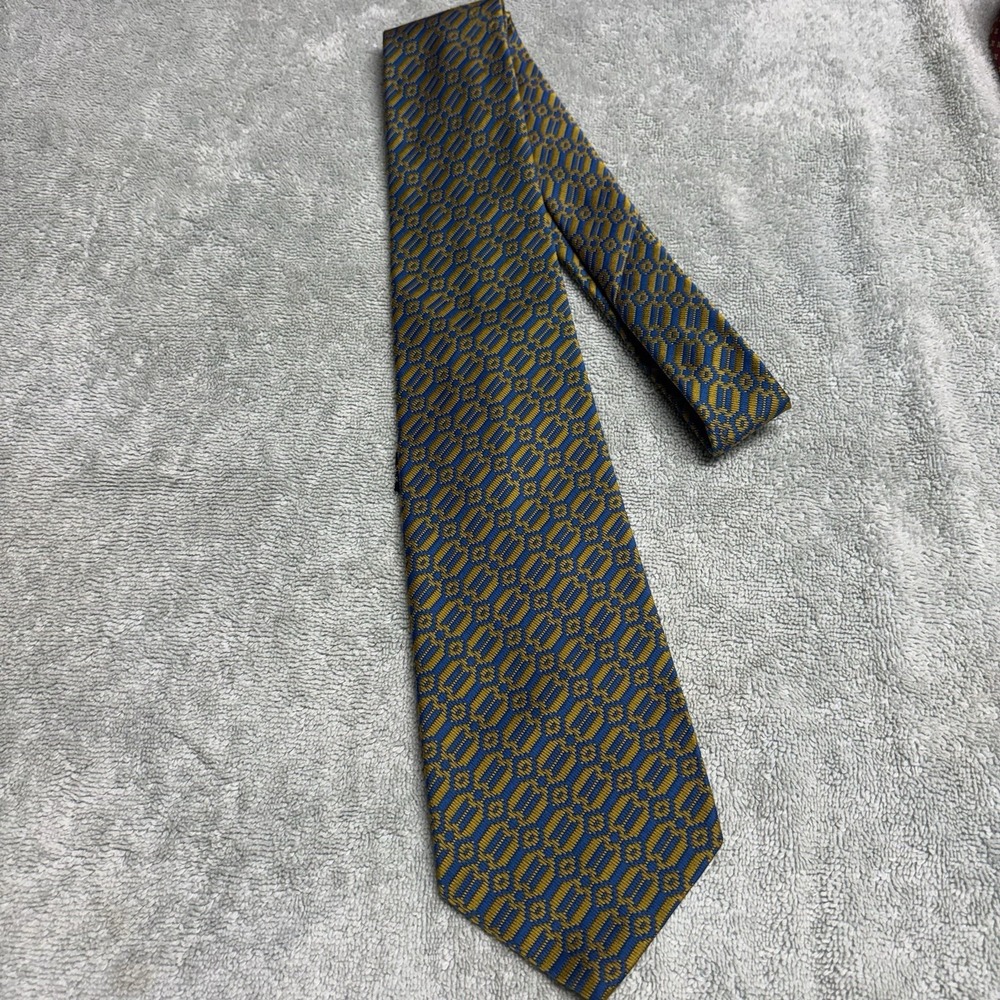 Vintage 70s Necktie "The Regale Tie" Excellent Condition